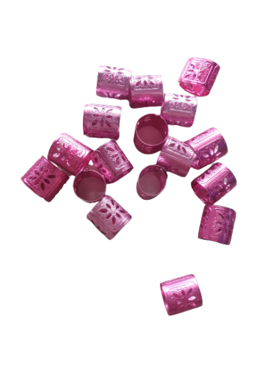 Różowe zaciskowe koraliki, idealne na warkoczyki, na cornros, dredy, dredloki