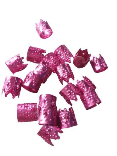 Różowe zaciskowe koraliki w kształcie korony, idealne na warkoczyki, dredloki, dredy, cornrows